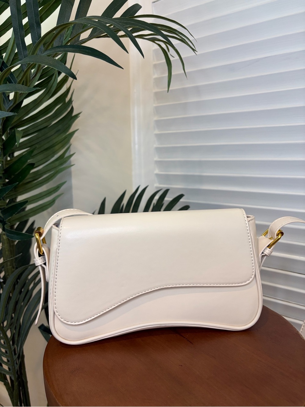 Cream Elegant Modern Crossbody or Shoulder Bag